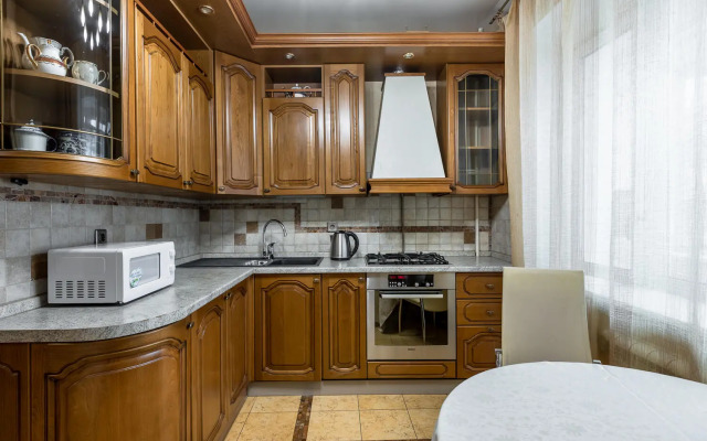 Апартаменты БонАпарт 2-х комнатные с джакузи на Студенческой 42