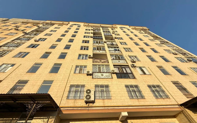 Uyutny Apartament v Bishkeke na Molodoy Gvardii 94 Flat