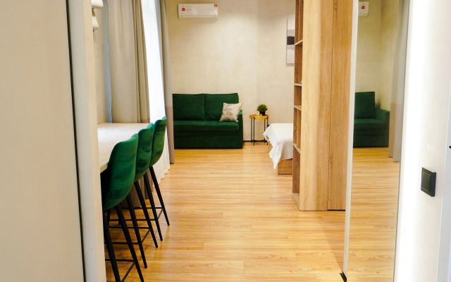 Апартаменты My Rose на 1 этаже в центре города