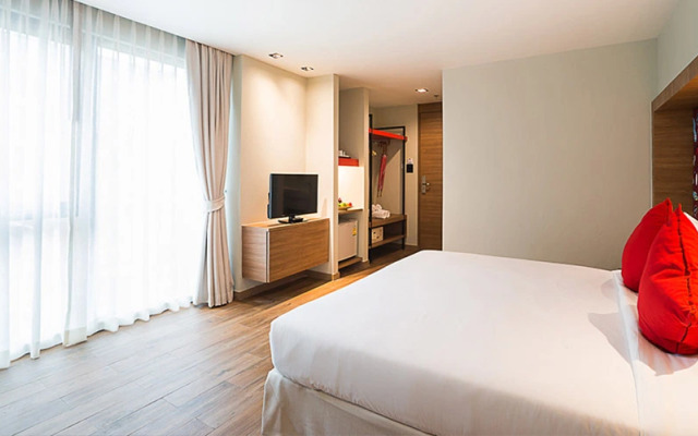 Sunshine Hip Hotel