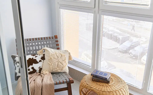 Квартира Уютная Студия возле Метро рядом с Центром Города