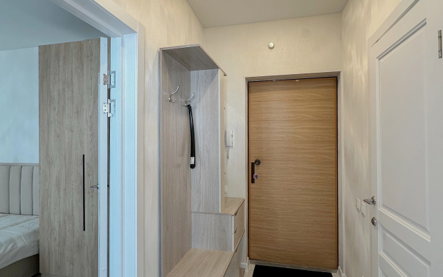 Odnokomnatnaya V Belykh Rosakh Flat