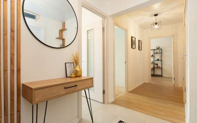 Апартаменты Happy House - Стильные 2-х Комнатные Апартаменты на Люблинской