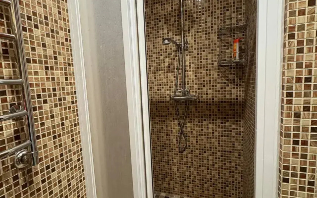 Apartamenty Sutki VIP c panoramnym vidom na reku na Urickogo 62