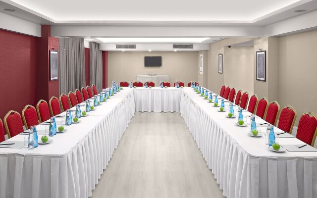 Ramada Plaza by Wyndham Eskisehir Hotel