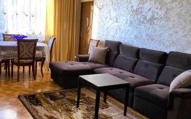 Sunrise Gai Avenue One Flat