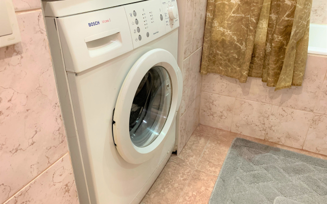 Квартира Однокомнатная в Центре Тюмени Полностью Оборудована для Проживания