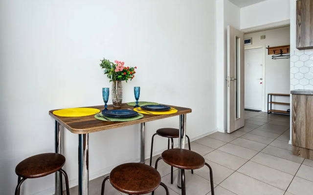 Apartments 4 Maxrealty24 Ckhodnenskaya 8