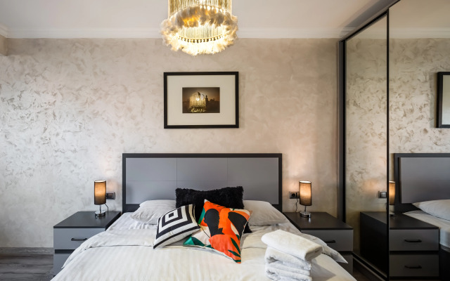 Amazon Apartment By Downtown InnApartments