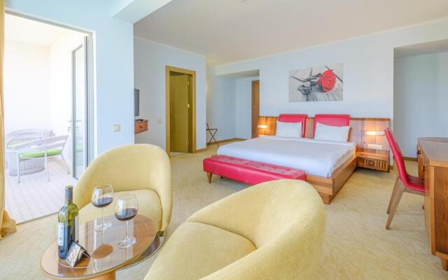 Castello Mare All Inclusive Resort