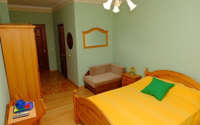 Semeyny Guest House