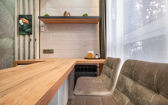 Studio 9 by Mangosteen Apartments