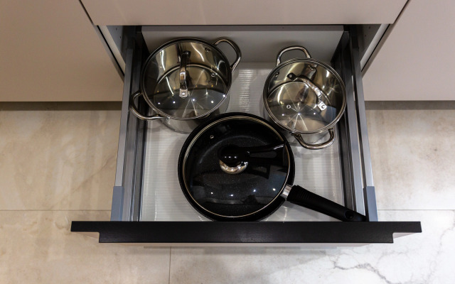 Stilnaya S Vidom Na Gory Alleya 375 Flat