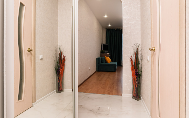 Квартира с Панорамным Видом с 19 Этажа у Аквапарка