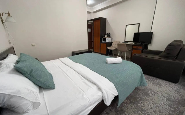 Plyazh - 30 Sekund Apartments