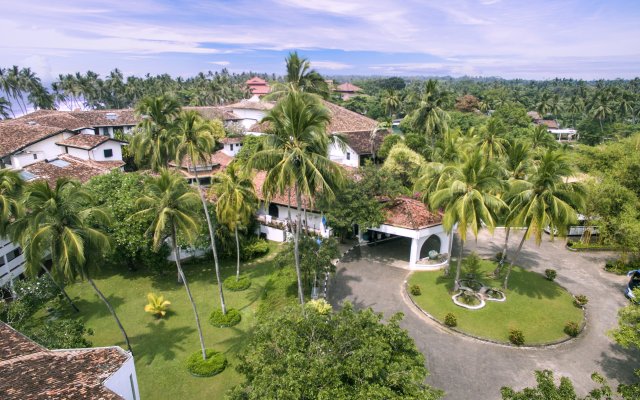 Tangerine Beach Hotel