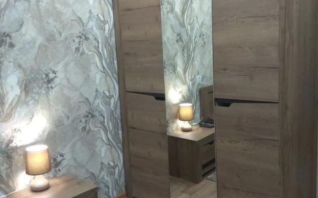 Апартаменты на Московской 5