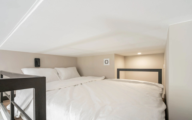 Квартира уютная двухуровневая в центре Питера