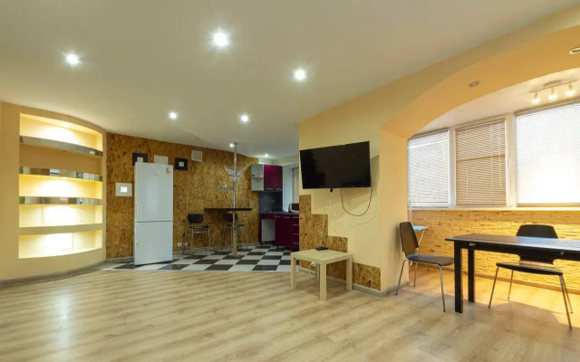 Апартаменты на улице Родионова 193