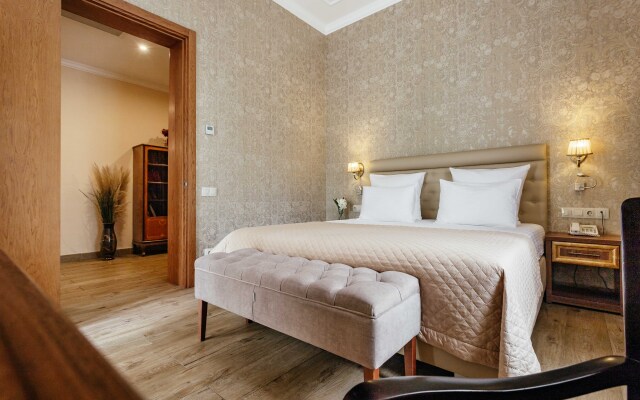 Amra Park Hotel & Spa