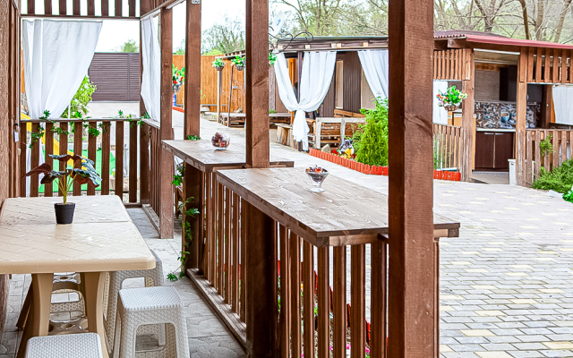 Semeyny Zagorodny Klub Otdykha Agoy-Shale Private house