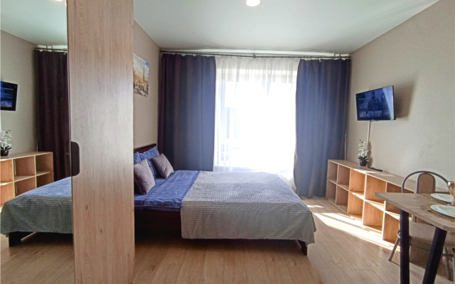 New Studio na Larushina 6/2 Apartments