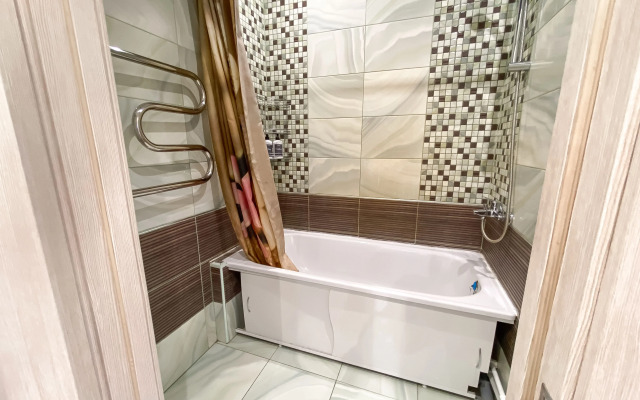 Апартаменты с камином и видом на реку у ТЦ Аквамолл