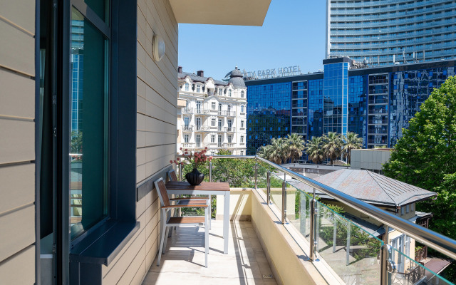 Na Ordzhonikidze 11/1  Apartaments 3