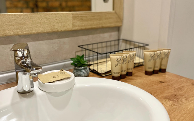 Semeynye Dvukhkomnatnye S Terrasoy Na Glavnaya 21L Apartments