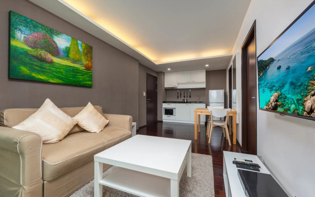 Апартаменты Suite Rote Rawai Beachfront Title Condo