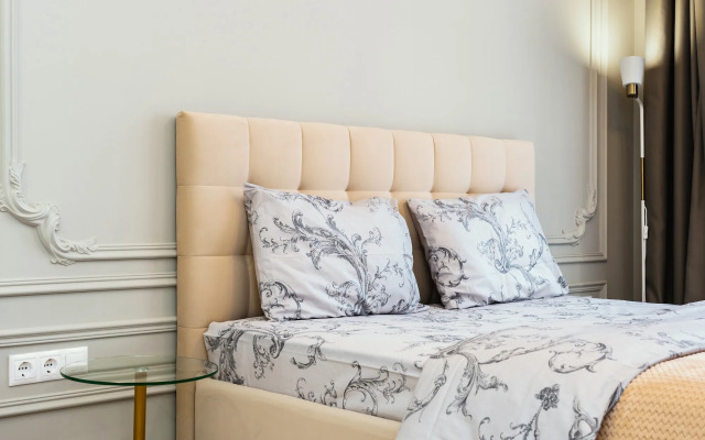 Апартаменты Шикарные с современным ремонтом Yalta Plaza Holydais