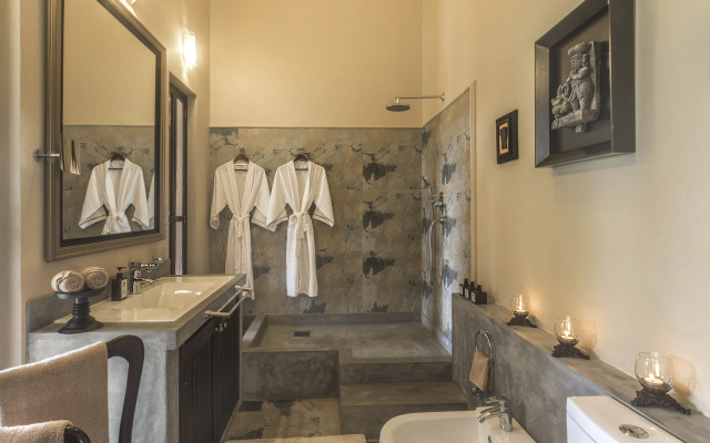 Mayurana by Edwards Collection Villa