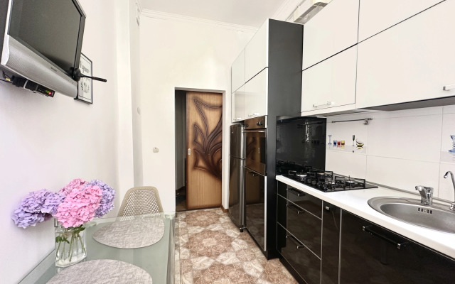 Апартаменты Красная 13