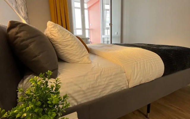 Квартира сети Эль Апарт с дизайнерским ремонтом