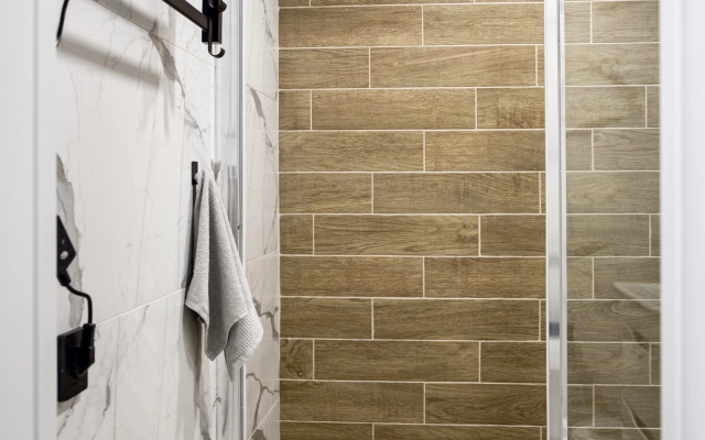 Uyutnaya s dizaneynerskim remontom v tsentre goroda Flat