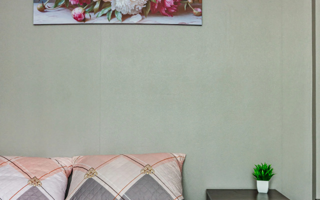 Квартира Комарова 12