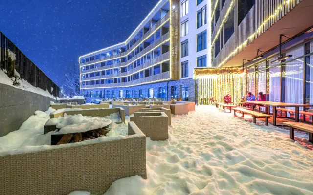 Hotel Dialog Kokhta