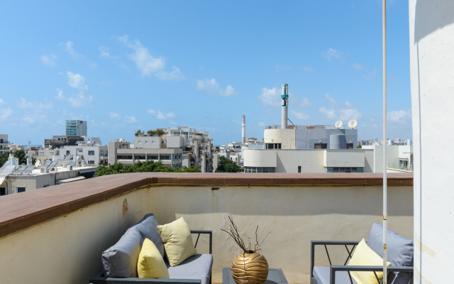 Penthouse With Panoramic View By Feelhome Apartments
