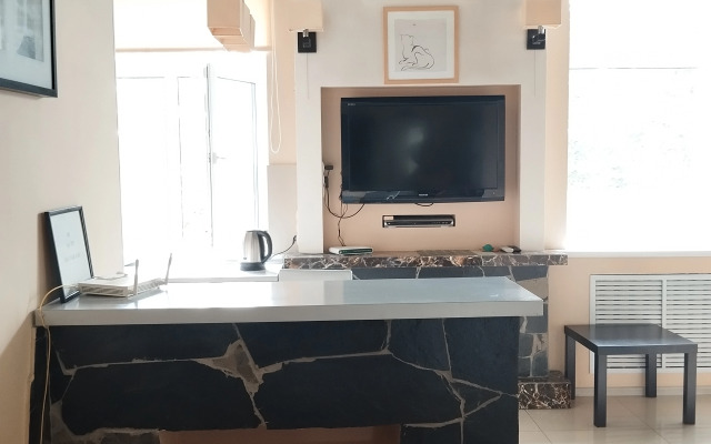 V Samom Tsentre Goroda U Amfiteatra Flat