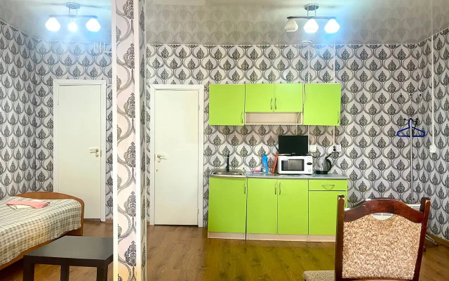 Trekhkomnatnaya Kvartira Na Fabrichnoy 11 Apartments