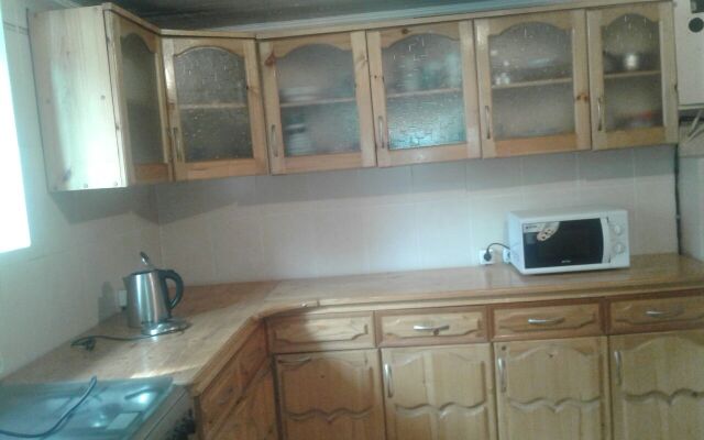 Manas Guest house