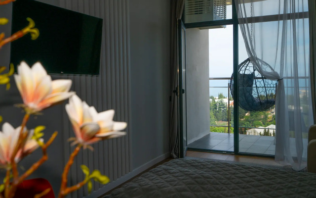 Ls-Only You s pryamym vidom na more Apartments