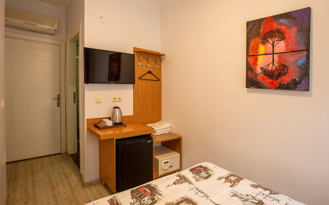 Pera Sultan Suite Hotel