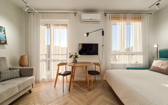 S Vidom Na More Na 11 Etazhe Flat