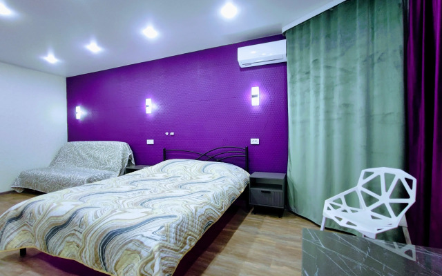 Lyuks s Konditsionerom i Boylerom v Tsentre Apartments
