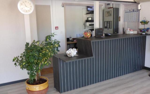 Отель Senator Floreal