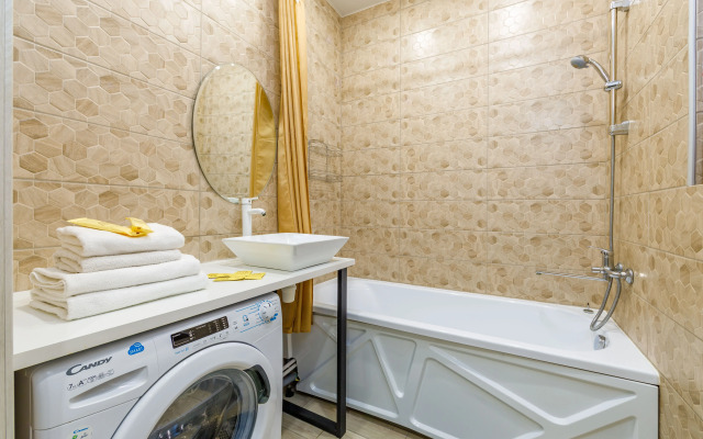 Апартаменты на Крестинского с Кухней