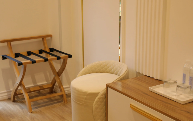 Asal Boutique Hotel