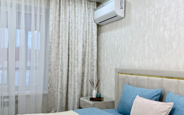 Квартира Роскошная Kravc Group с камином и просторной лоджией