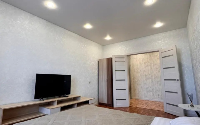 Na Ulitse Oktyabryskaya 197 Flat